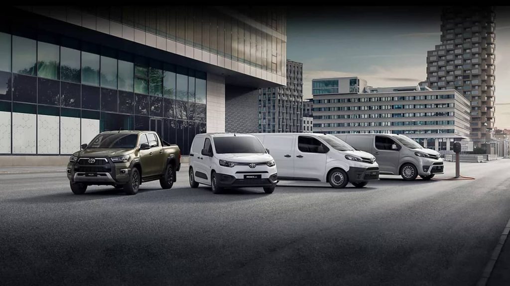 Toyota présente sa nouvelle et unique marque professionnelle, Toyota Professional, aux Rencontres FlotAuto 2023 Toyota Professional