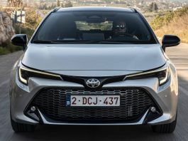 2023 Toyota Corolloa Touring Sport