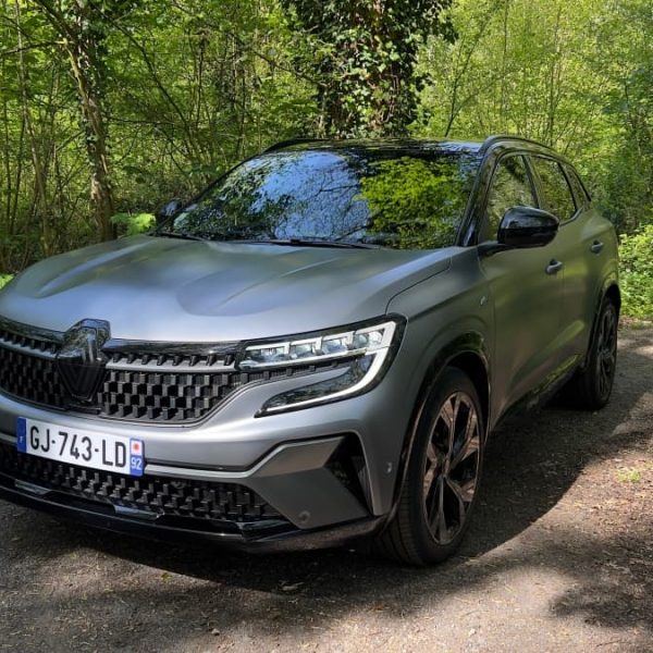 ESSAI Renault Austral Esprit Alpine Full Hybrid 200