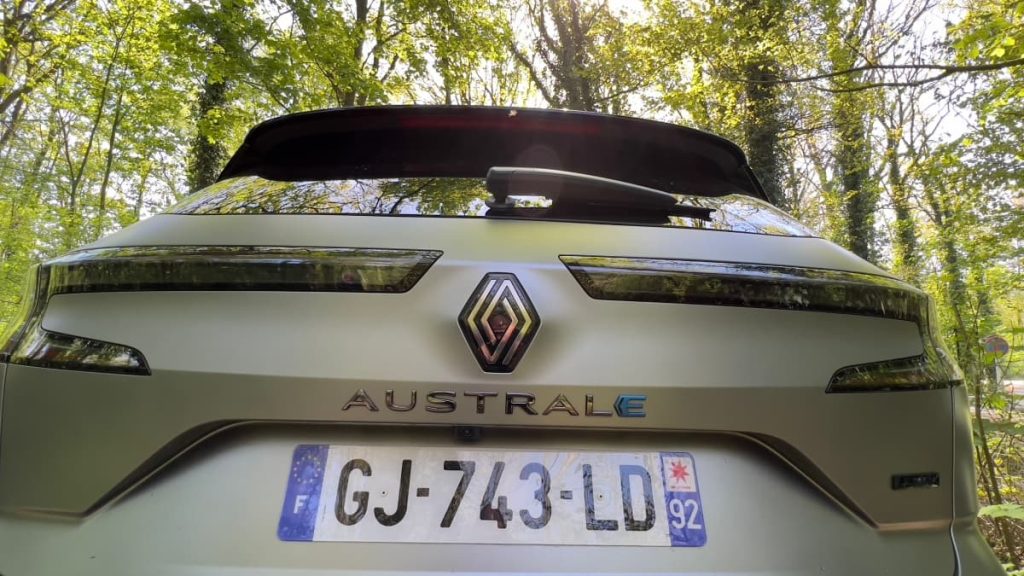 ESSAI Renault Austral Esprit Alpine Full Hybrid 200