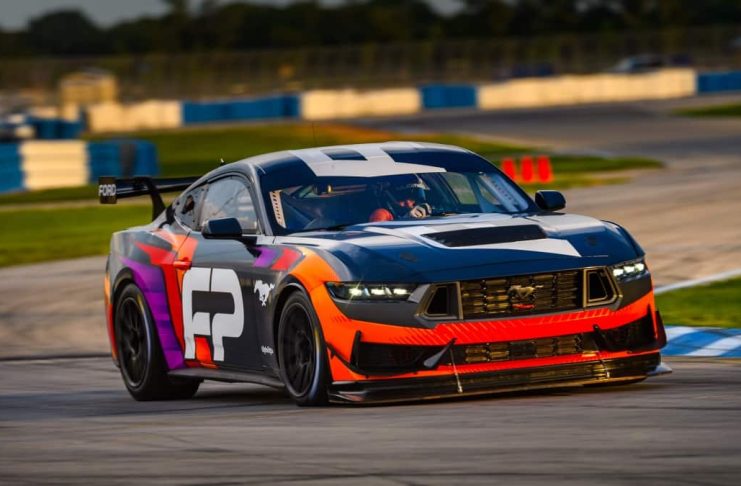 Mustang GT4