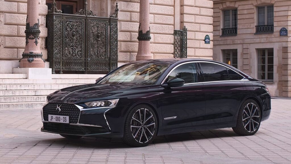 DS Automobiles - DS Travel experiences