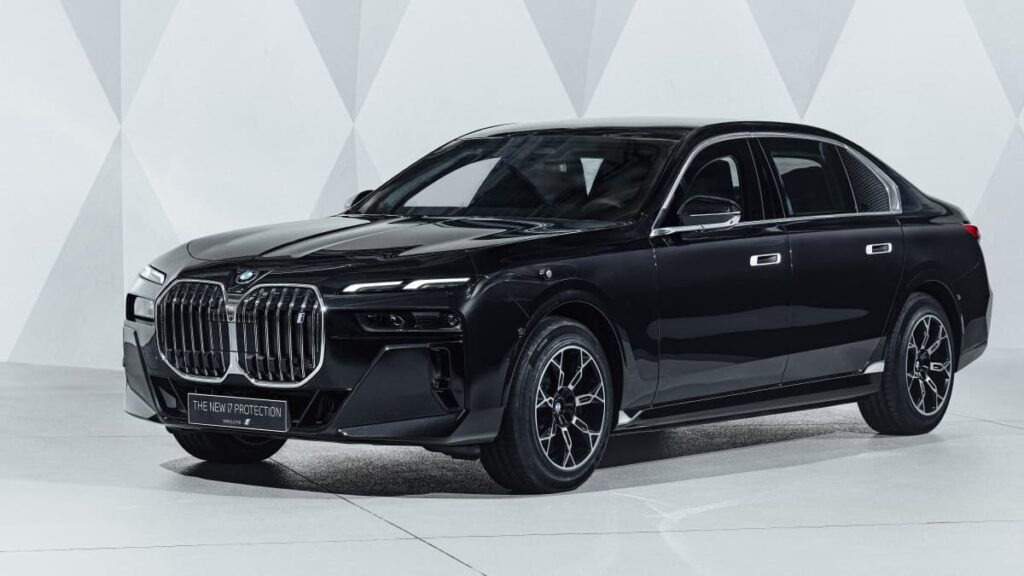 Nouvelles BMW Série 7 et i7 Protection 100 % électrique : les nouvelles blindées contre les tirs d’armes à feu et les explosifs BMW i7 Protection