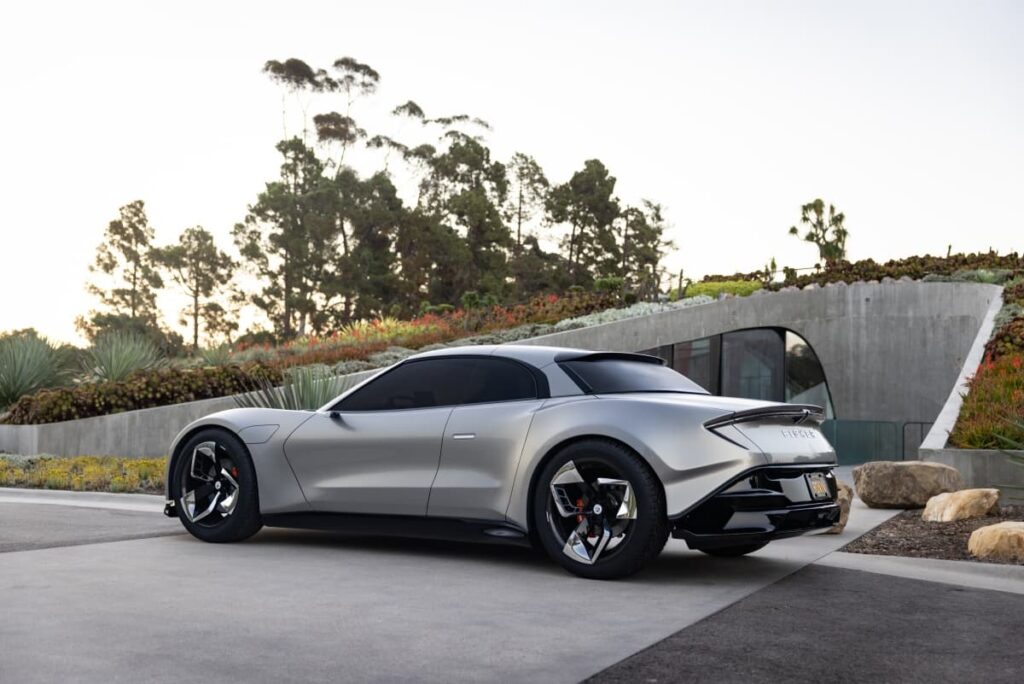 Fisker Ronin 2025