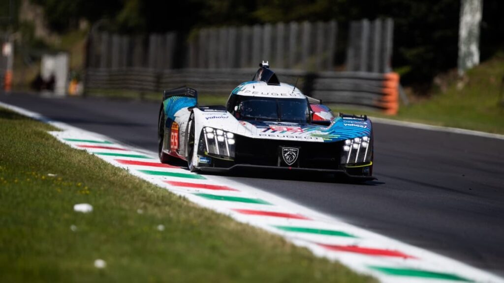 Team Peugeot TotalEnergies Fuji