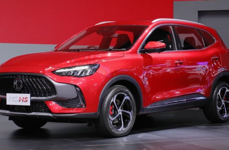 2023 mg hs suv