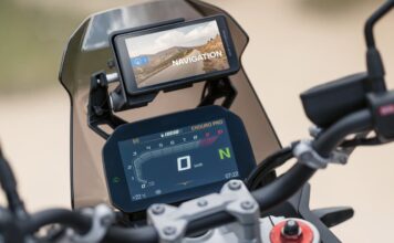 BMW Motorrad ConnectedRide Navigator