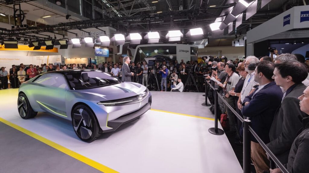 Opel Experimental - IAA Mobility 2023