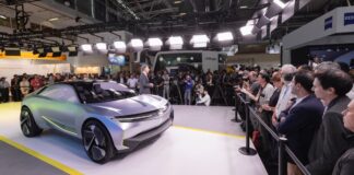 « Electrique, simple et passionnant » : Opel Experimental célèbre sa Première présentation publique au Salon IAA Mobility à Munich Opel Experimental - IAA Mobility 2023