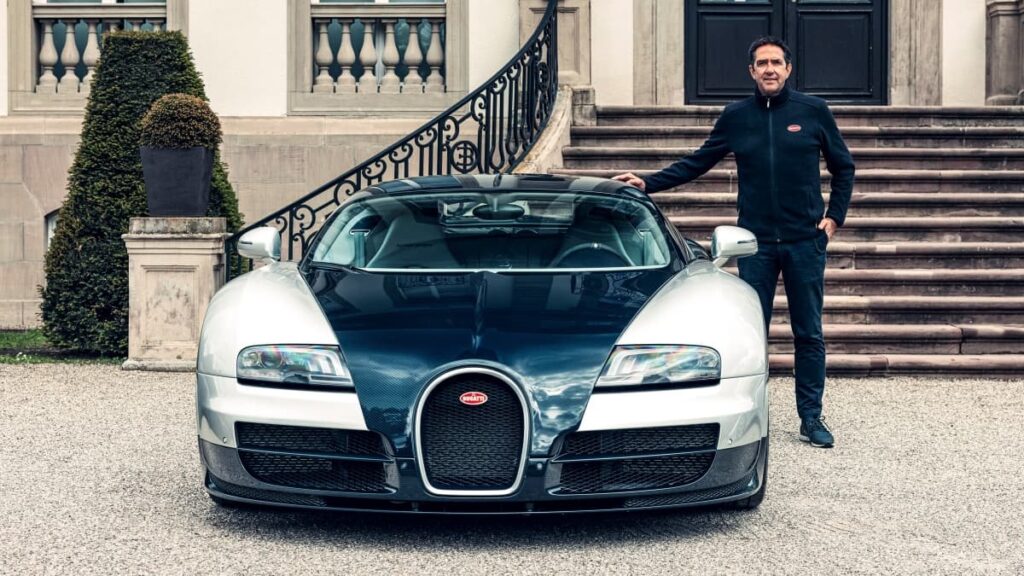 Bugatti pilote officiel - Pierre-Henri Raphanel