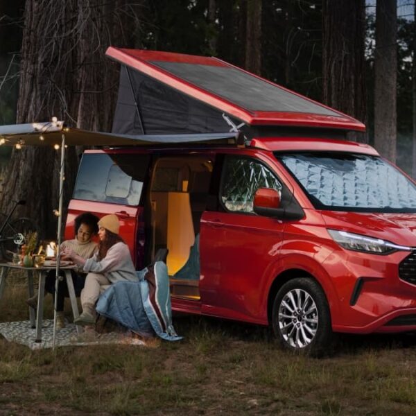 FORD TRANSIT CUSTOM NUGGET