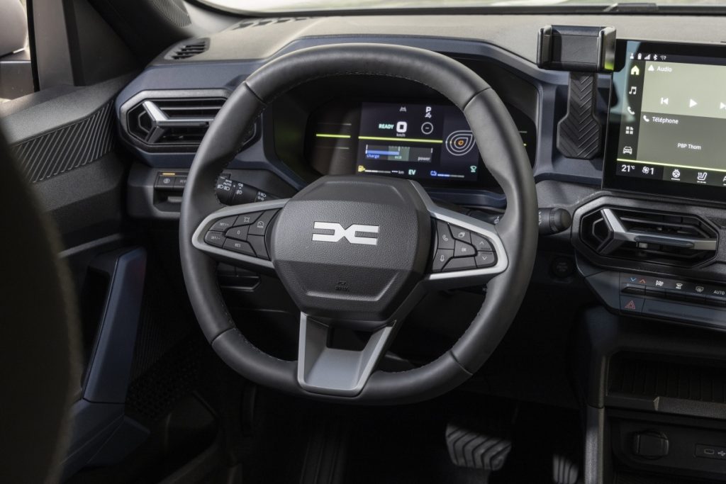 Nouveau Dacia Duster Hybrid Journey