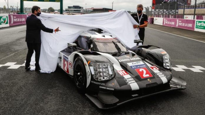 Le Salon Rétromobile met à l'honneur les 24 Heures du Mans