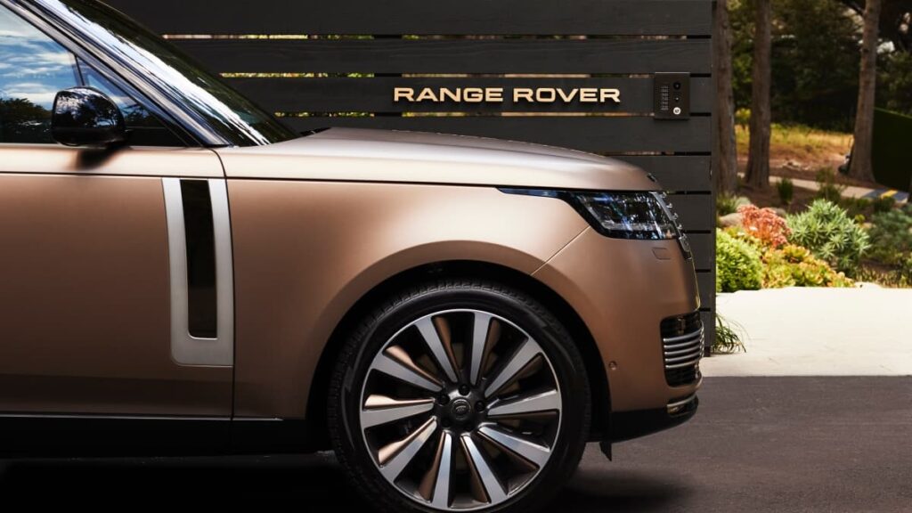 2024 Range Rover SV Carmel Edition