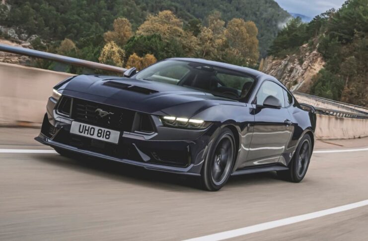 FORD MUSTANG DARK HORSE 2024