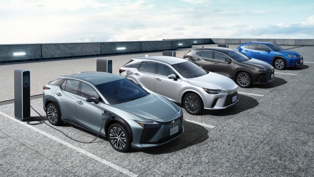 Lexus a commercialisé 824 258 véhicules dans le monde en 2023, soit une progression de 32 % par rapport à l’année précédente Lexus ventes 2023