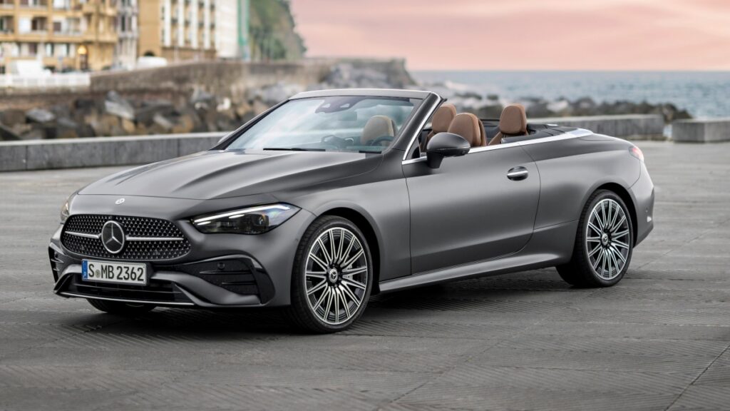 Mercedes-Benz dévoile les prix de la CLE Cabriolet 2024 Mercedes-Benz CLE Cabriolet 2024