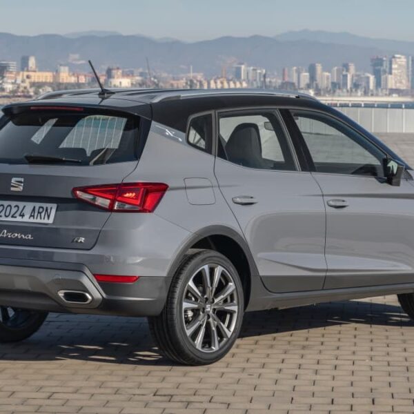 Seat Arona FR Limited