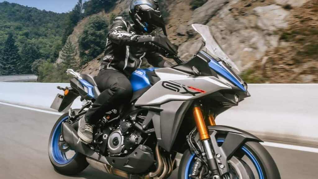 Suzuki GSX-S1000GX : désormais disponible à l’essai en France ! Suzuki GSX-S1000GX 2024