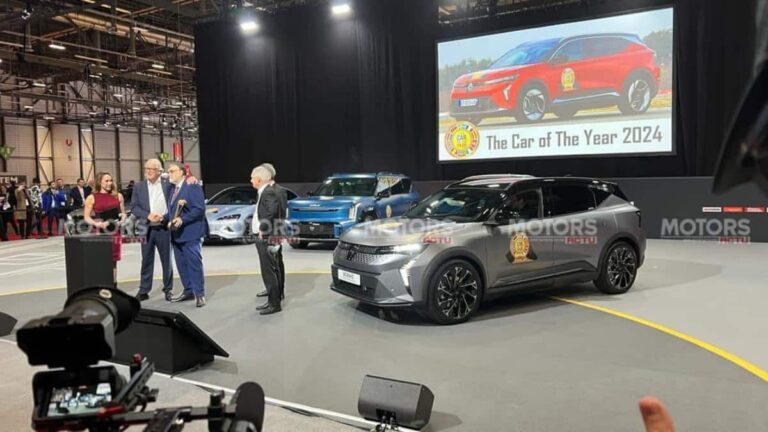 Renault Scenic élu car of the year 2024