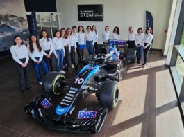 BWT Alpine F1 Team - BWT Alpine F1 Team et Microsoft accueillent des étudiantes de Melbourne pour Race Into STEM au Grand Prix d’Australie