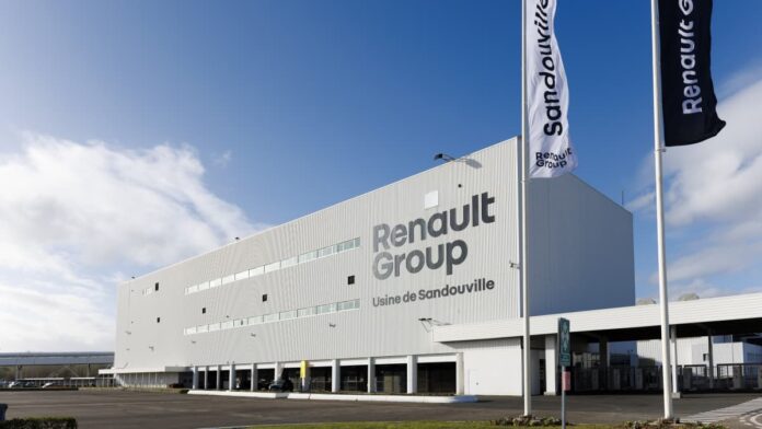 L’usine Renault Group de Sandouville produira la génération révolutionnaire de véhicules utilitaires électriques pour Flexis SAS