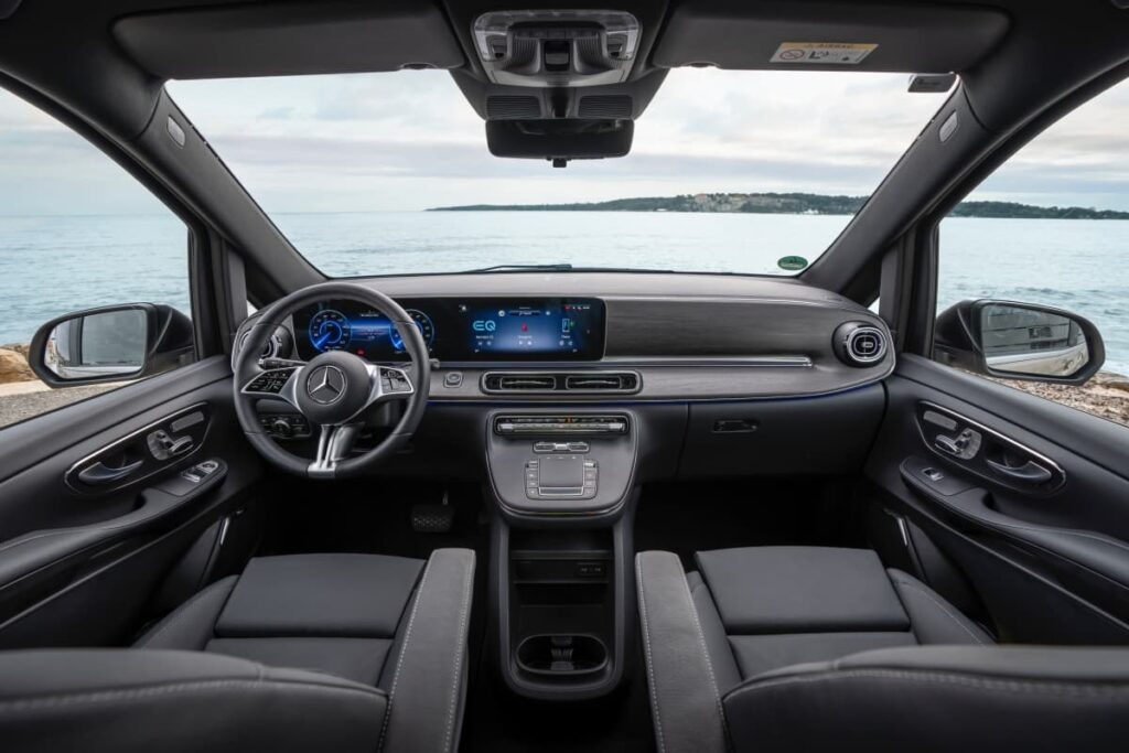 Mercedes-Benz dévoile les nouvelles Classe V et EQV