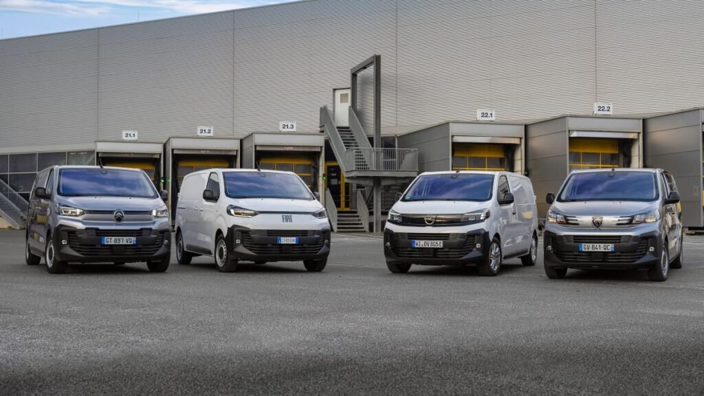 La nouvelle gamme de fourgons Stellantis Pro One en essai routier Stellantis Pro One vans