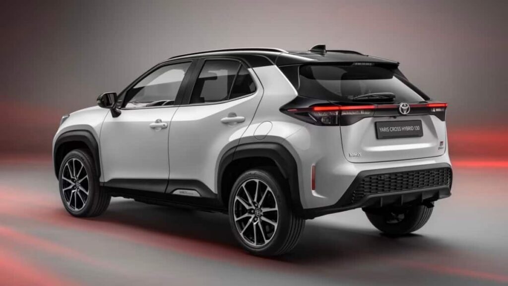 DACIA Duster vs Toyota Yaris Cross 2024 : 4 500 € de remise sur l’hybride japonais ! Toyota Yaris Cross 2024