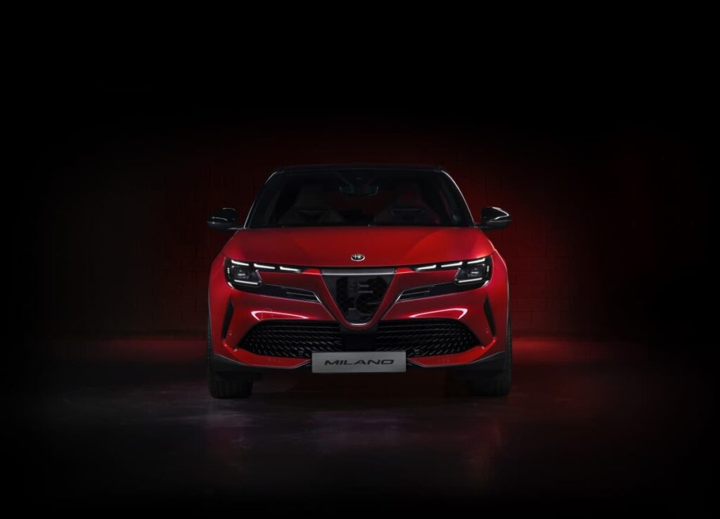 Alfa Romeo MILANO 2024