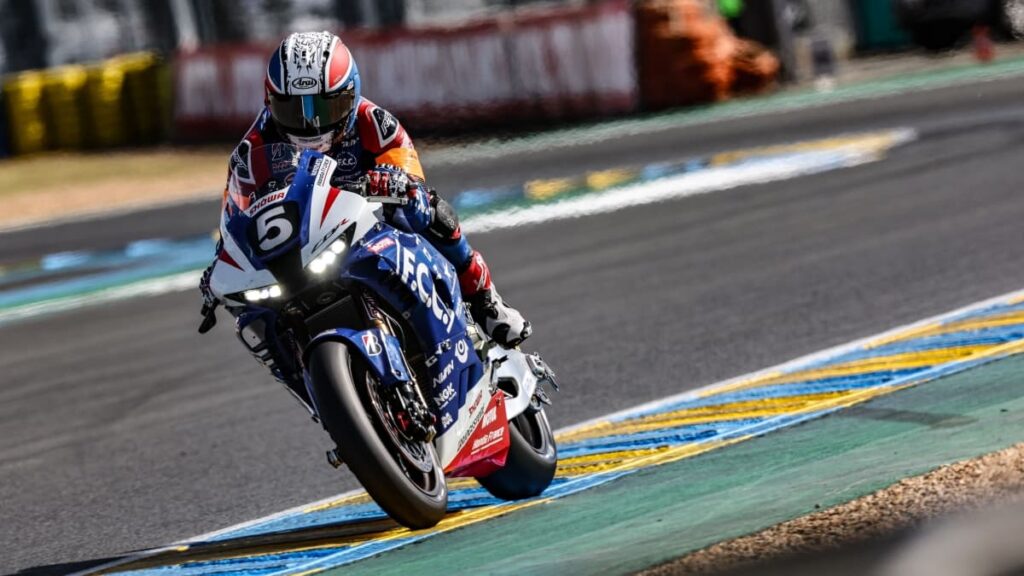 L'équipe F.C.C. TSR Honda France se classe en troisième position sur la grille de départ des 24 Heures Moto 2024