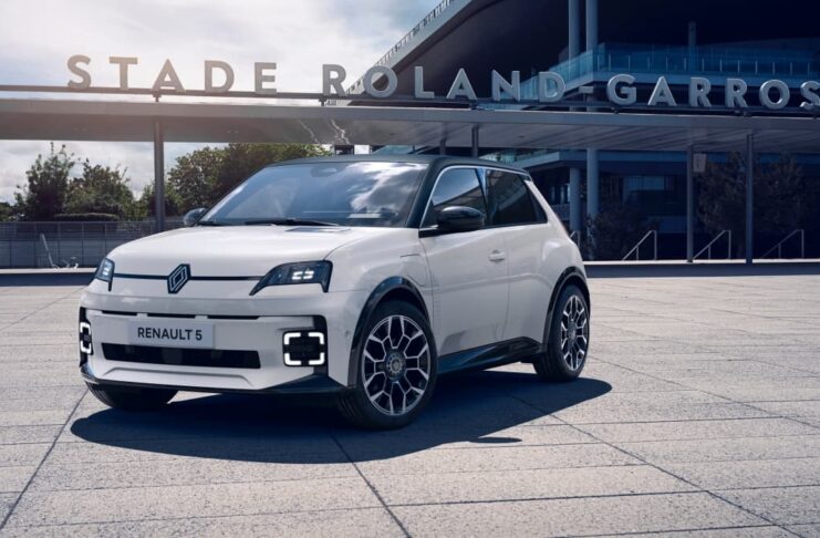 Renault 5 E-Tech electric Roland-Garros © Renault