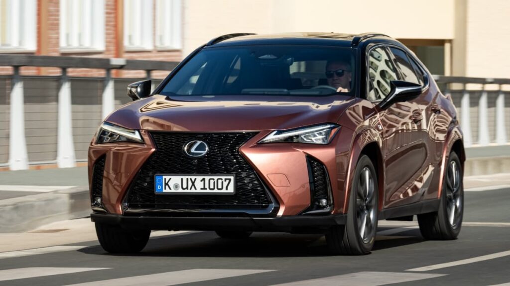 Lexus UX 300h 2024 ©Lexus