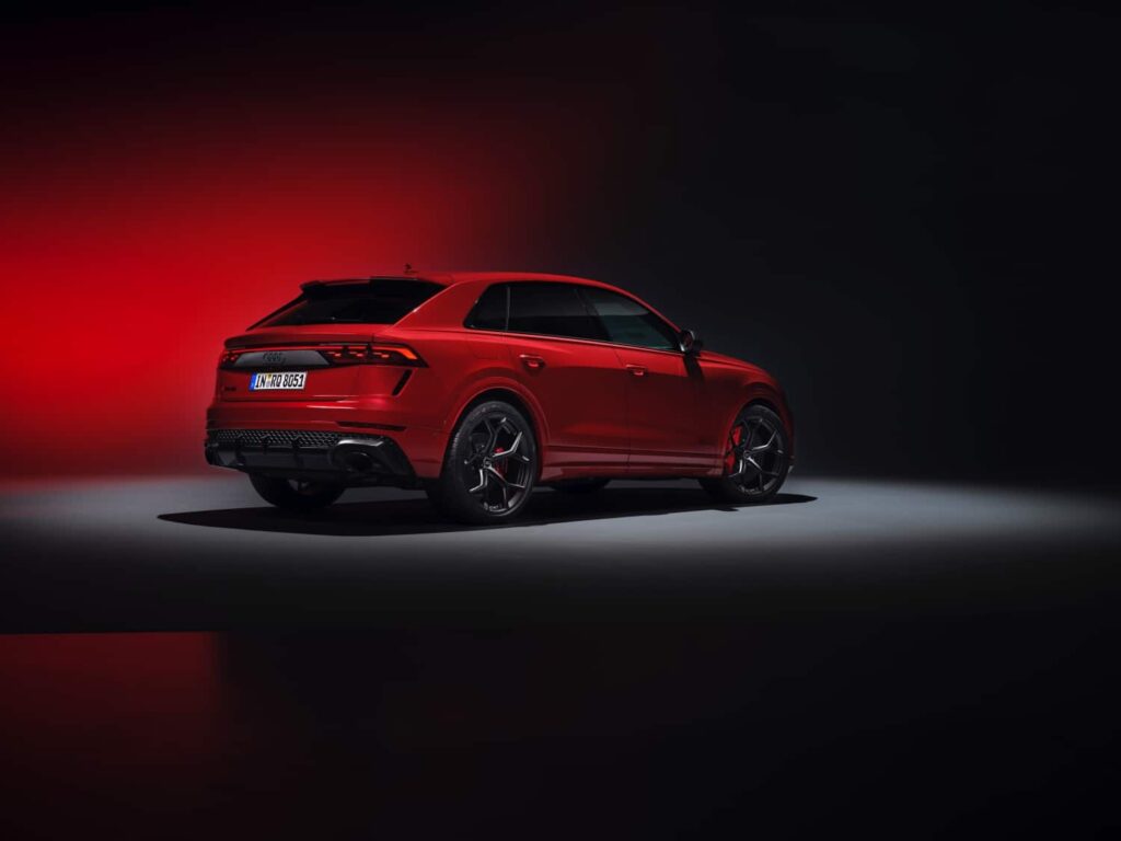 Profil- RS Q8 Performance ©Audi