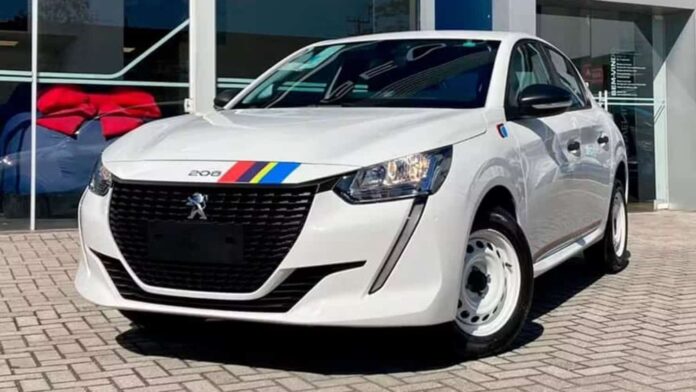 PEUGEOT 208 ©autoesporte.globo.com