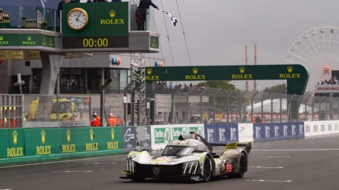 Team Peugeot TotalEnergies - 24 Heures du Mans ©Peugeot