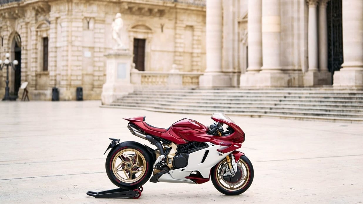 MV Agusta Superveloce 1000 Serie ORO 2024