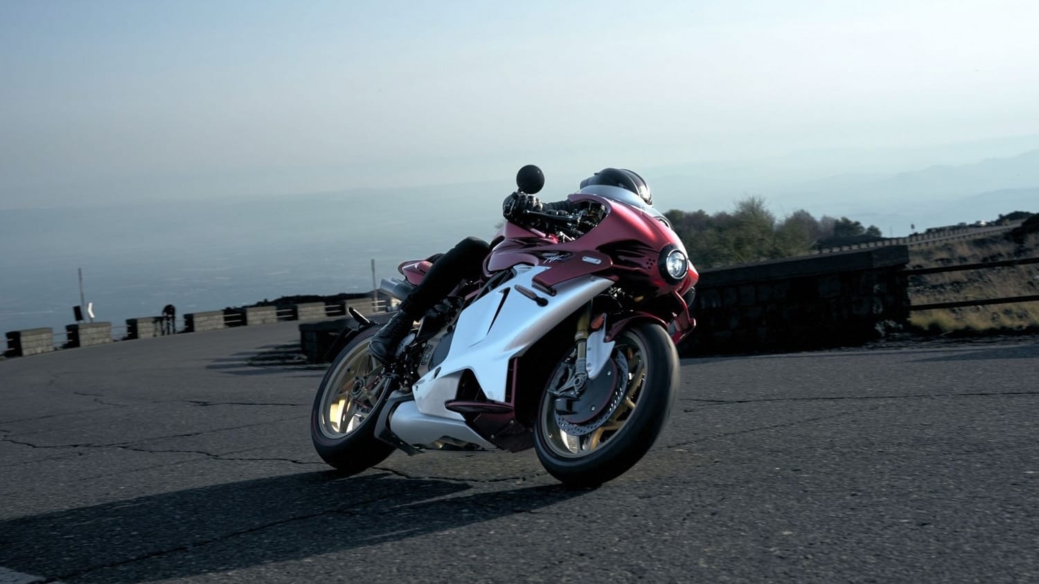 MV Agusta Superveloce 1000 Serie ORO 2024