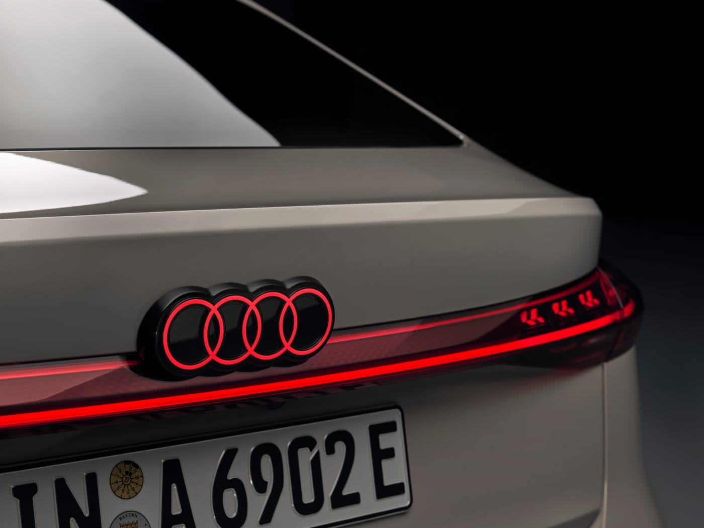 Audi A6 Sportback e-tron 2024