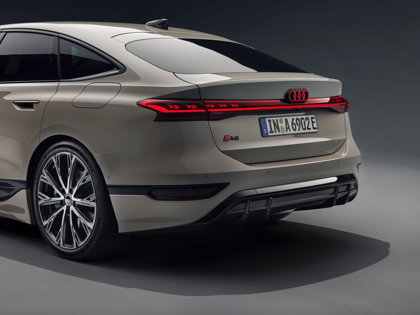 Audi A6 Sportback e-tron 2024