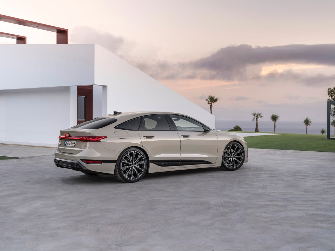 Audi A6 Sportback e-tron 2024