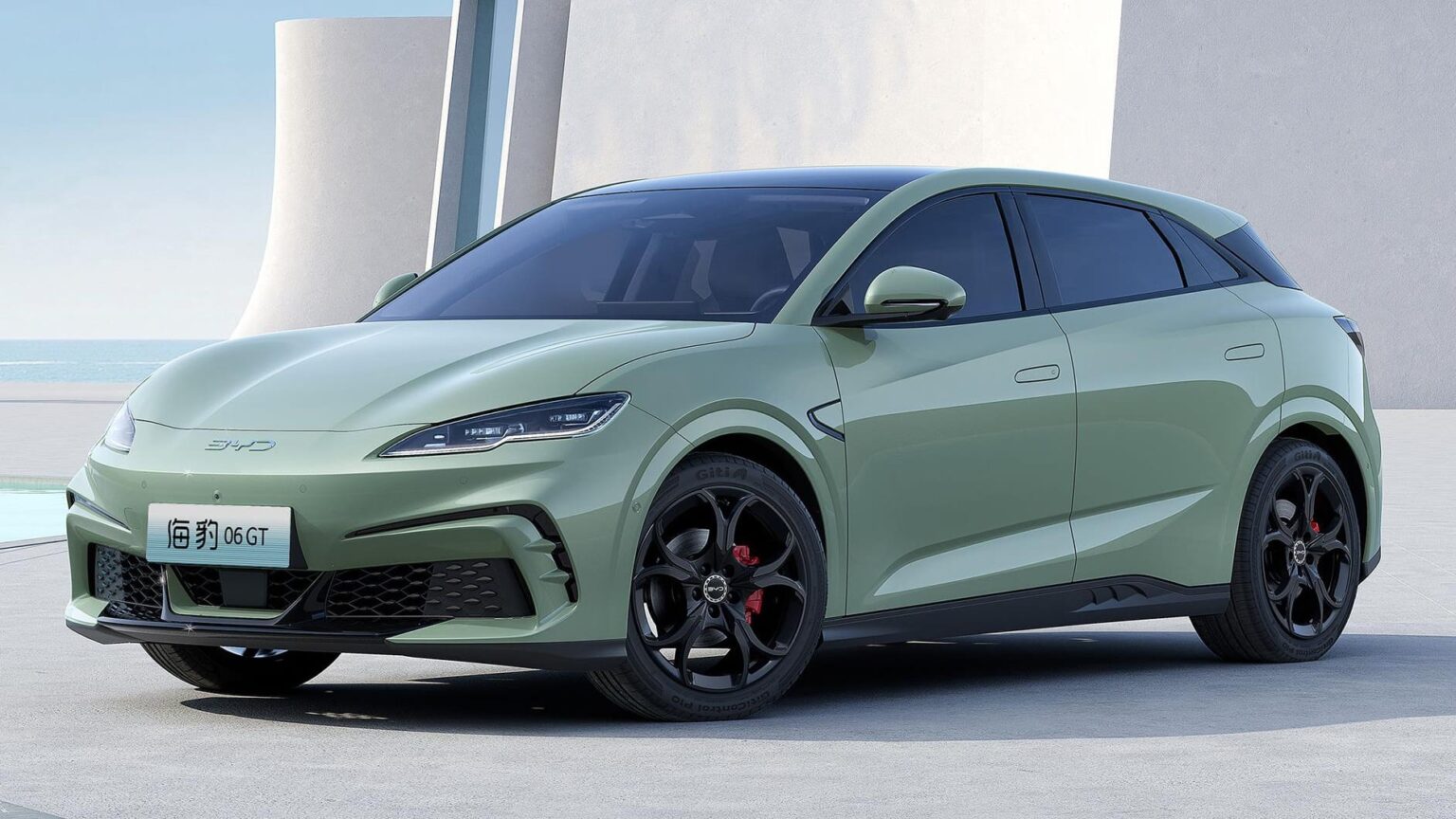 BYD dévoile la Seal 06 GT : une berline électrique ambitieuse qui défie le segment des compactes BYD SEAL 06 GT 2024 2025