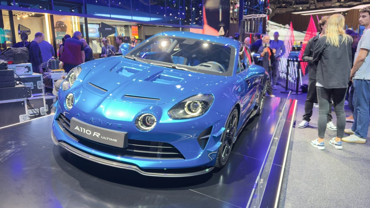 Alpine A110 R Ultime au Mondial de Paris 2024