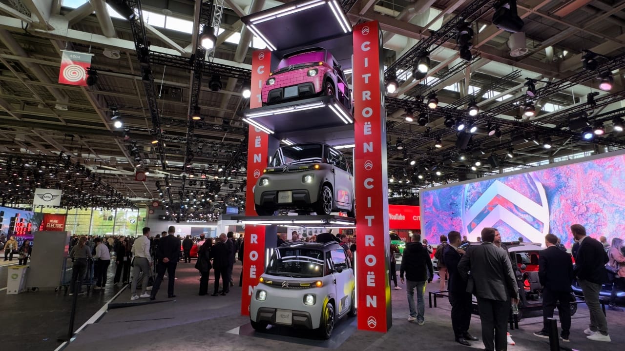 Citroen Ami Tower - Mondial de Paris 2024