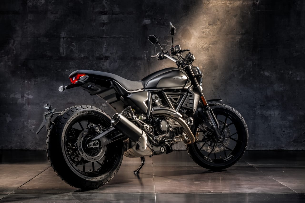 Ducati Scrambler Icon Dark 2025