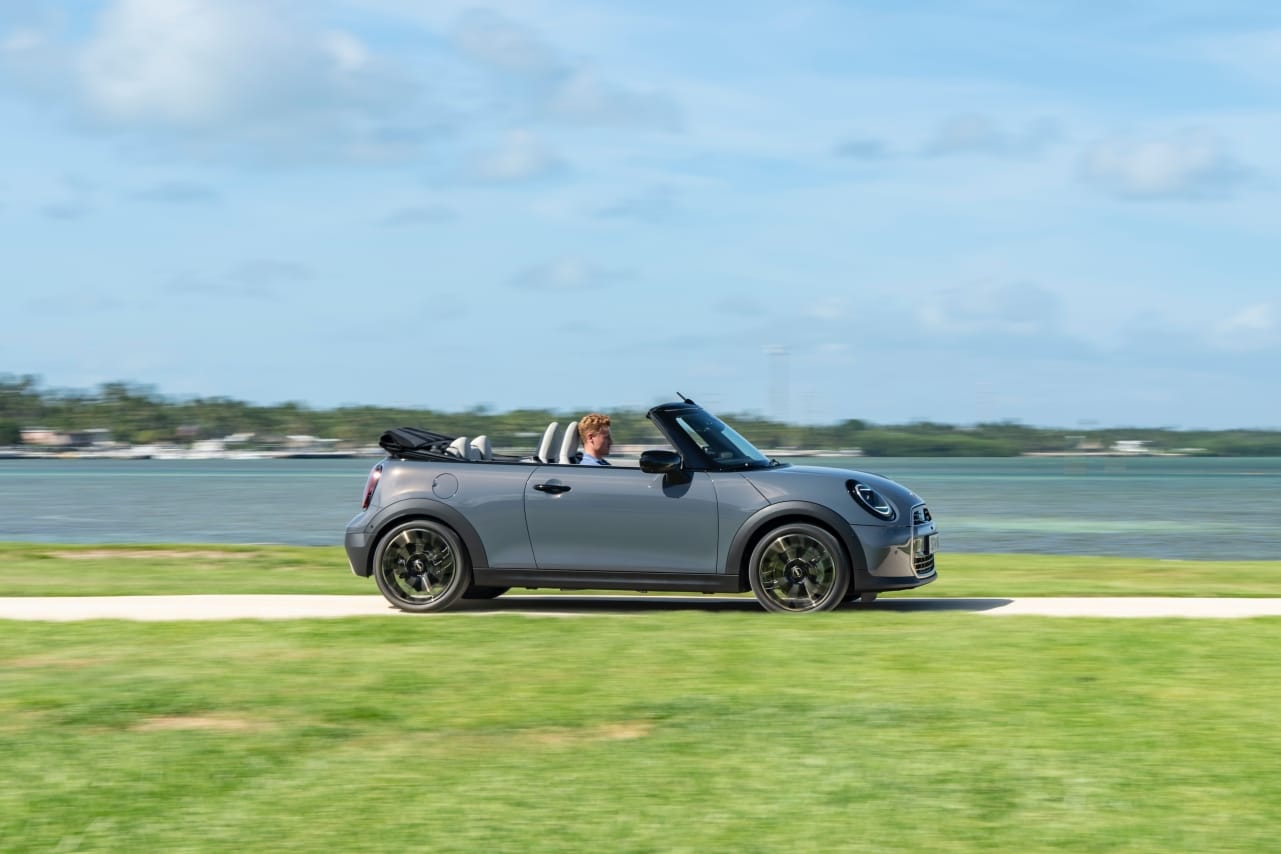 MINI Cooper Cabrio S Convert