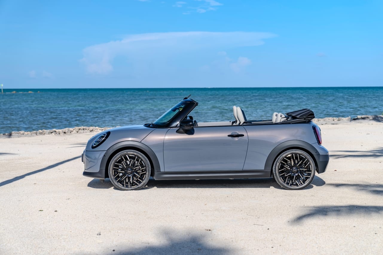 MINI Cooper Cabrio S Convert