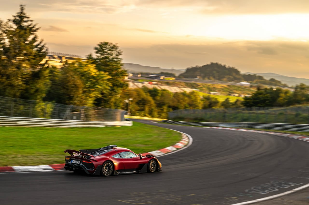 Mercedes-AMG ONE - record du tour sur le Nürburgring-Nordschleife