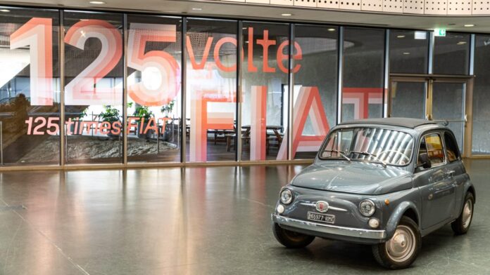 FIAT Célèbre Ses 125 Ans - Une Exposition Exceptionnelle Retrace L'épopée Du Géant Automobile