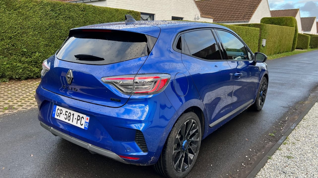 Essai Renault Clio E-Tech 145 Esprit Alpine 2024